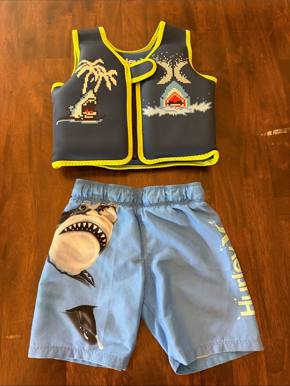 Hurley 4T Shark Swim Set